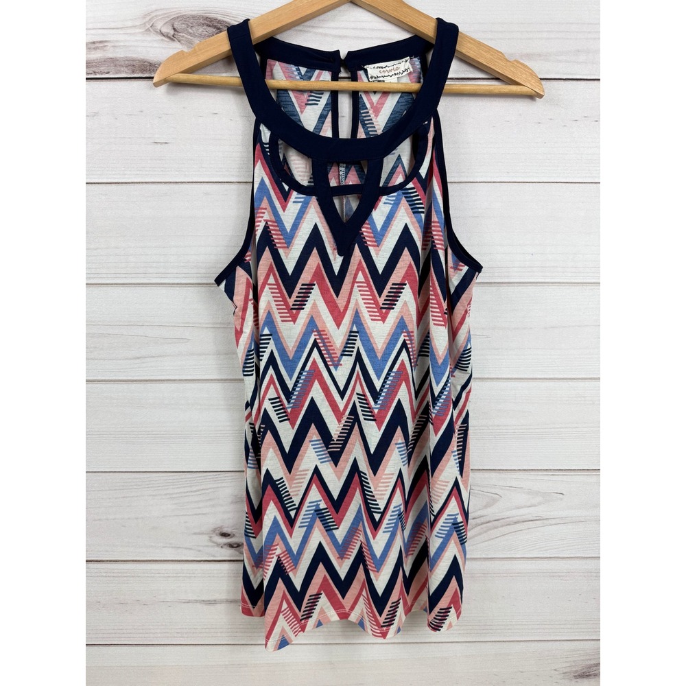 Corvia Women's Tank Top Size L Sleeveless‎ Chevron Print Keyhole Neck Casual